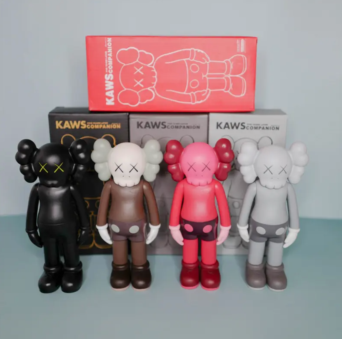 Kaws Companion фигурка Dark Pink