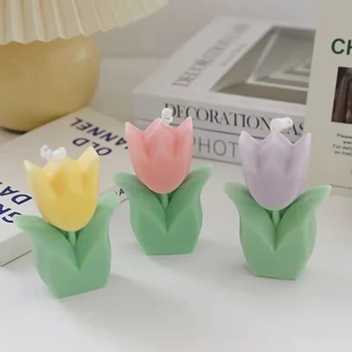 Ароматна свещ „Pink Tulip"
